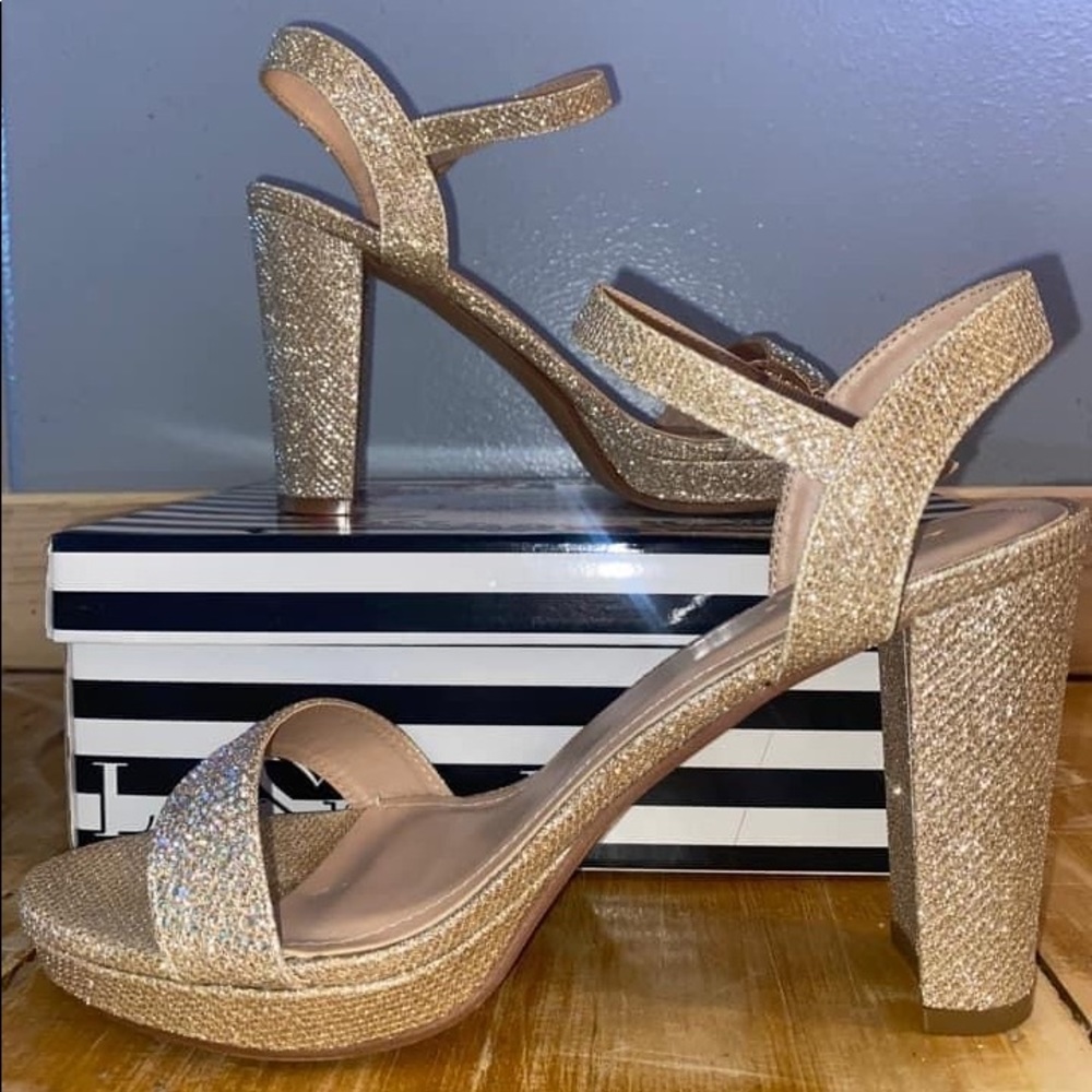 EUC LovMark Gold Sparkly Heels (like new)